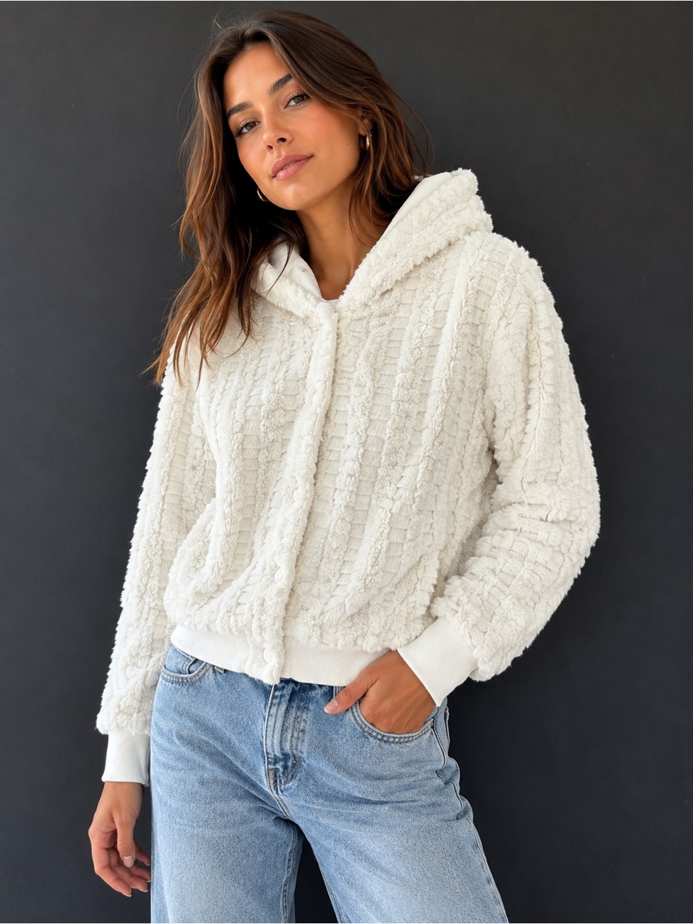 Forever 21 White Textured Hooded Jacket Size L Cozy Shaggy Textured Y2K
